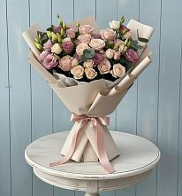 Букет цветов из:  Розы и Лизиантусы в Кашин