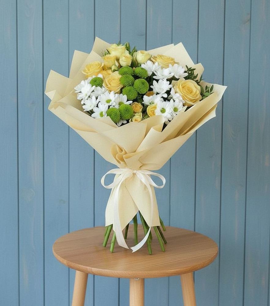 Букет цветов из: Хризантемы и Розы в Кашин