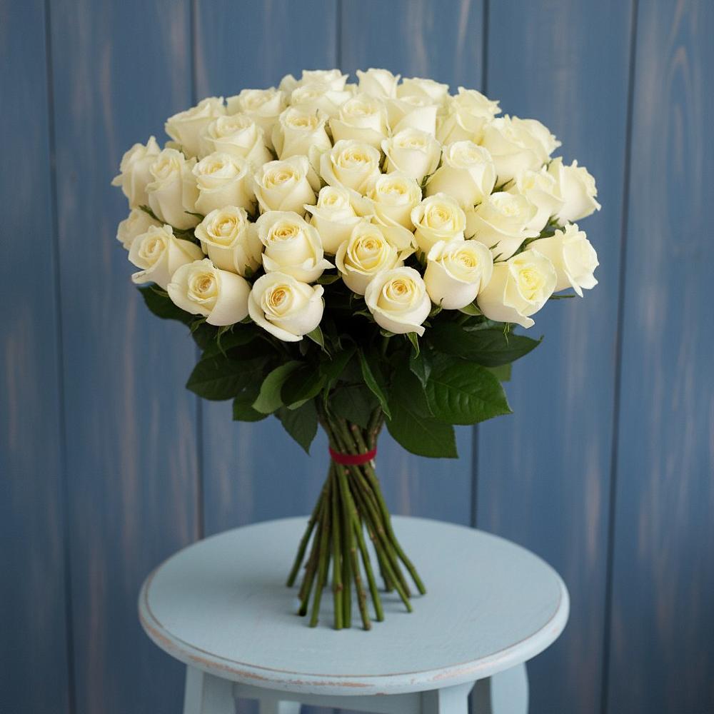 Букет 51 Белая роза Эдлесс Лав в Кашин
