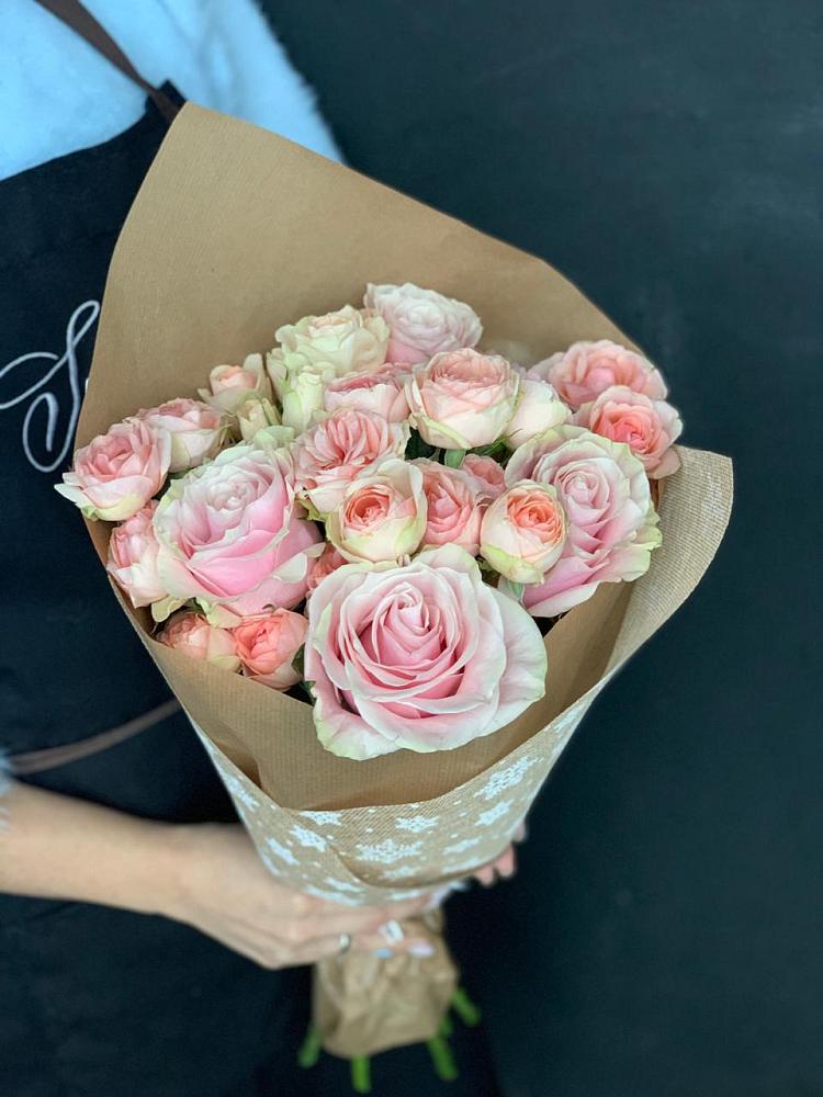 Букет цветов из: Хризантемы и Розы в Кашин