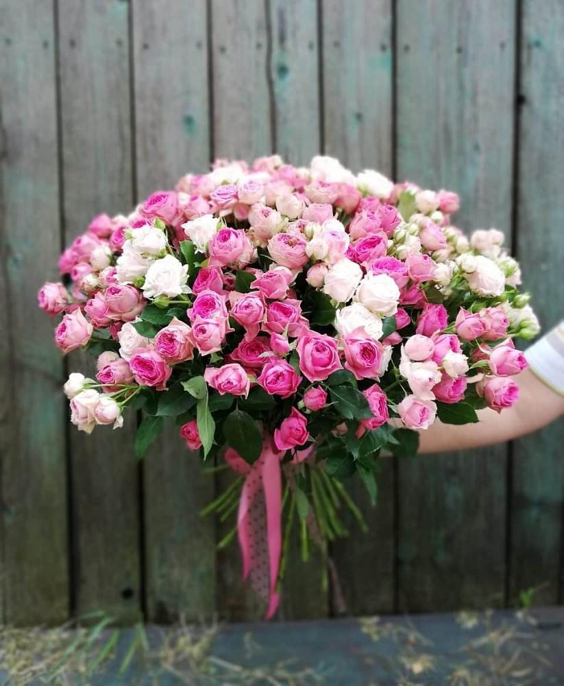 Букет Розовые кустовые розы Натали и Лав Лидия в Кашин