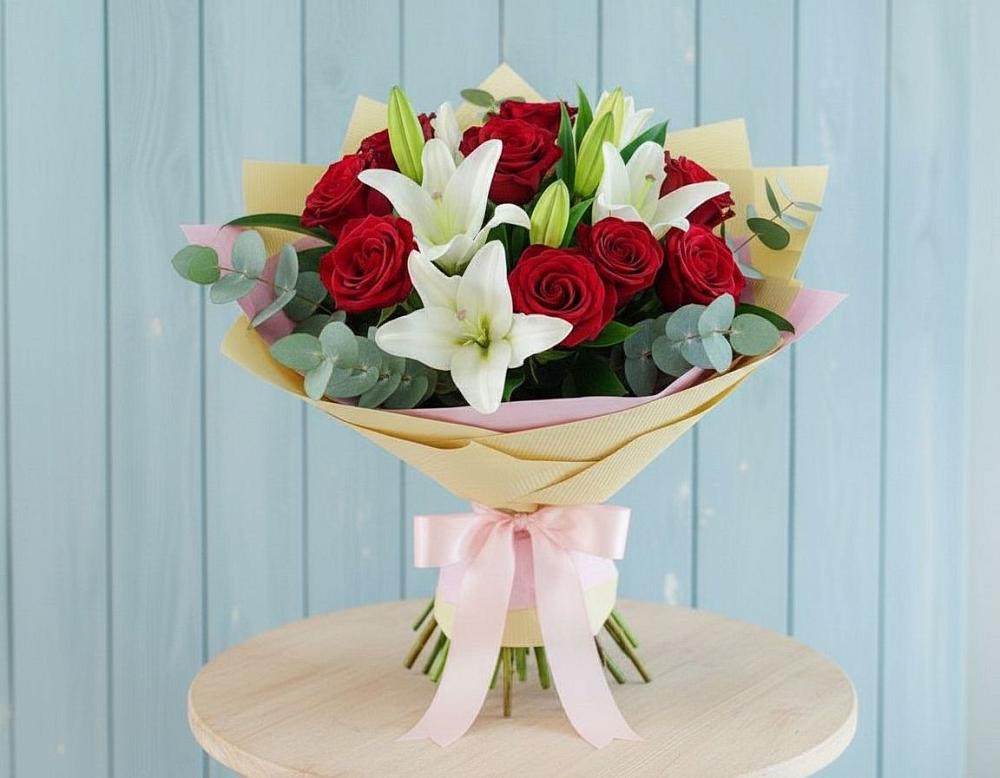 Букет цветов из: Лилии и Розы в Кашин